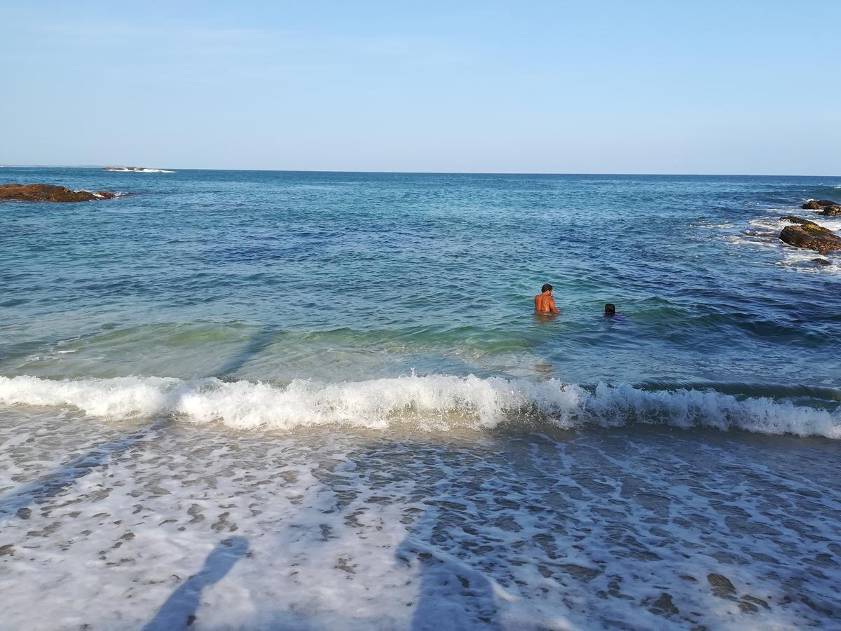 Star beach hotel Tangalle Exterior foto