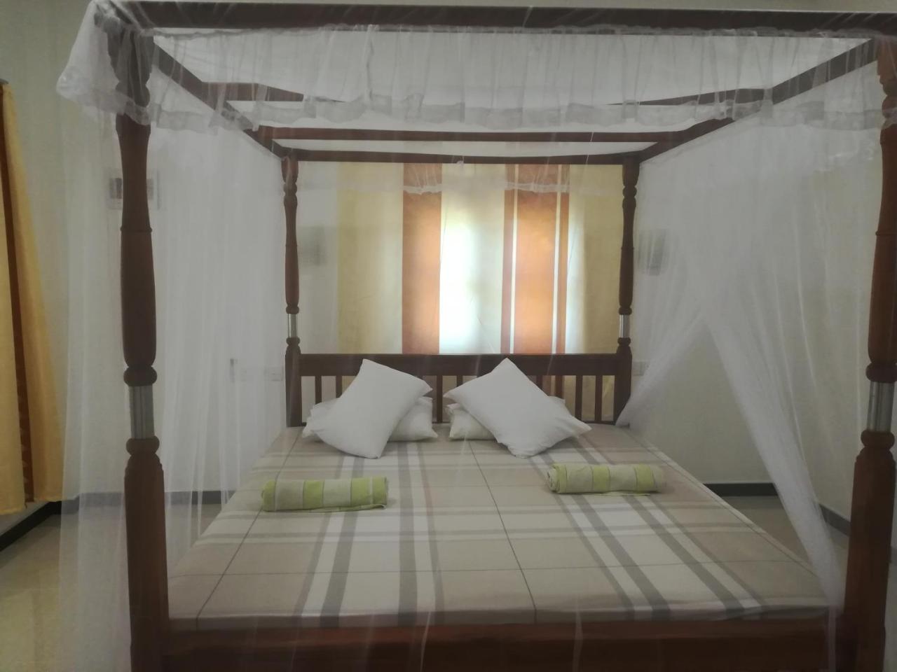 Star beach hotel Tangalle Exterior foto