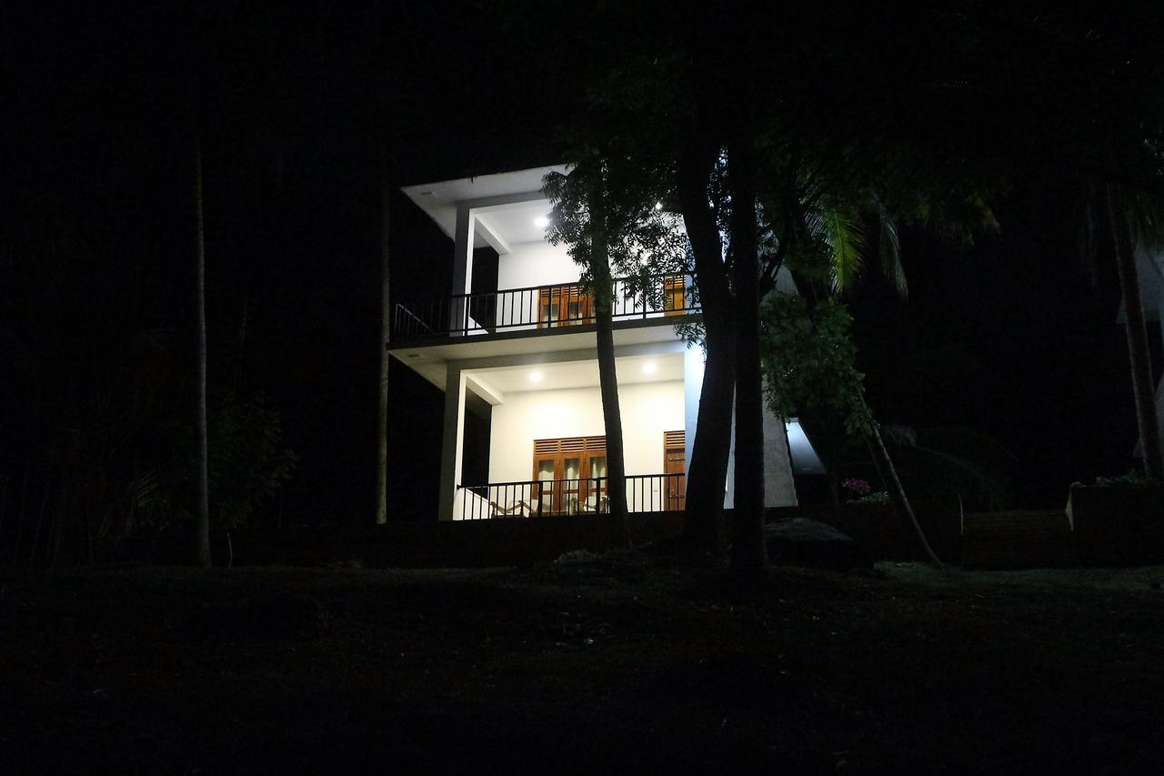 Star beach hotel Tangalle Exterior foto